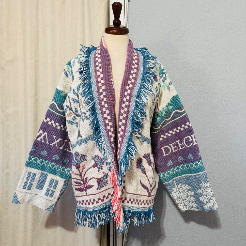 Crown Crafts Woven Tapestry Cardigan Sweater Fringe Floral‎ Horse Carriage Cabin